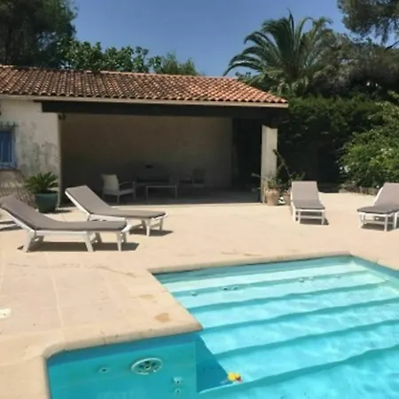 With One Bedroom In Saint-raphael, With Pool Access And Wifi *